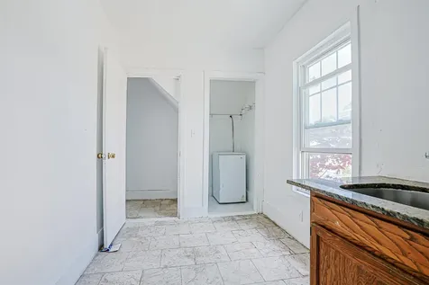 15 Harvard Street Nashua NH 03060