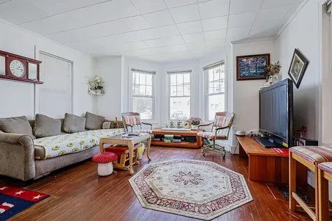 15 Harvard Street Nashua NH 03060