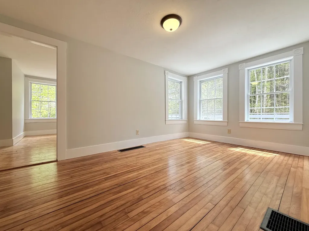 9 Blake Road Epping NH 03042