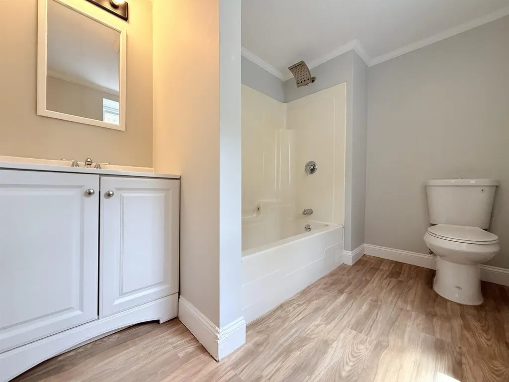 9 Blake Road Epping NH 03042