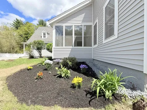 9 Blake Road Epping NH 03042