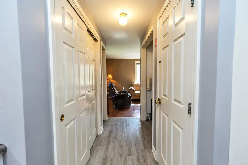 6 Nancy Lane Hooksett NH 03106
