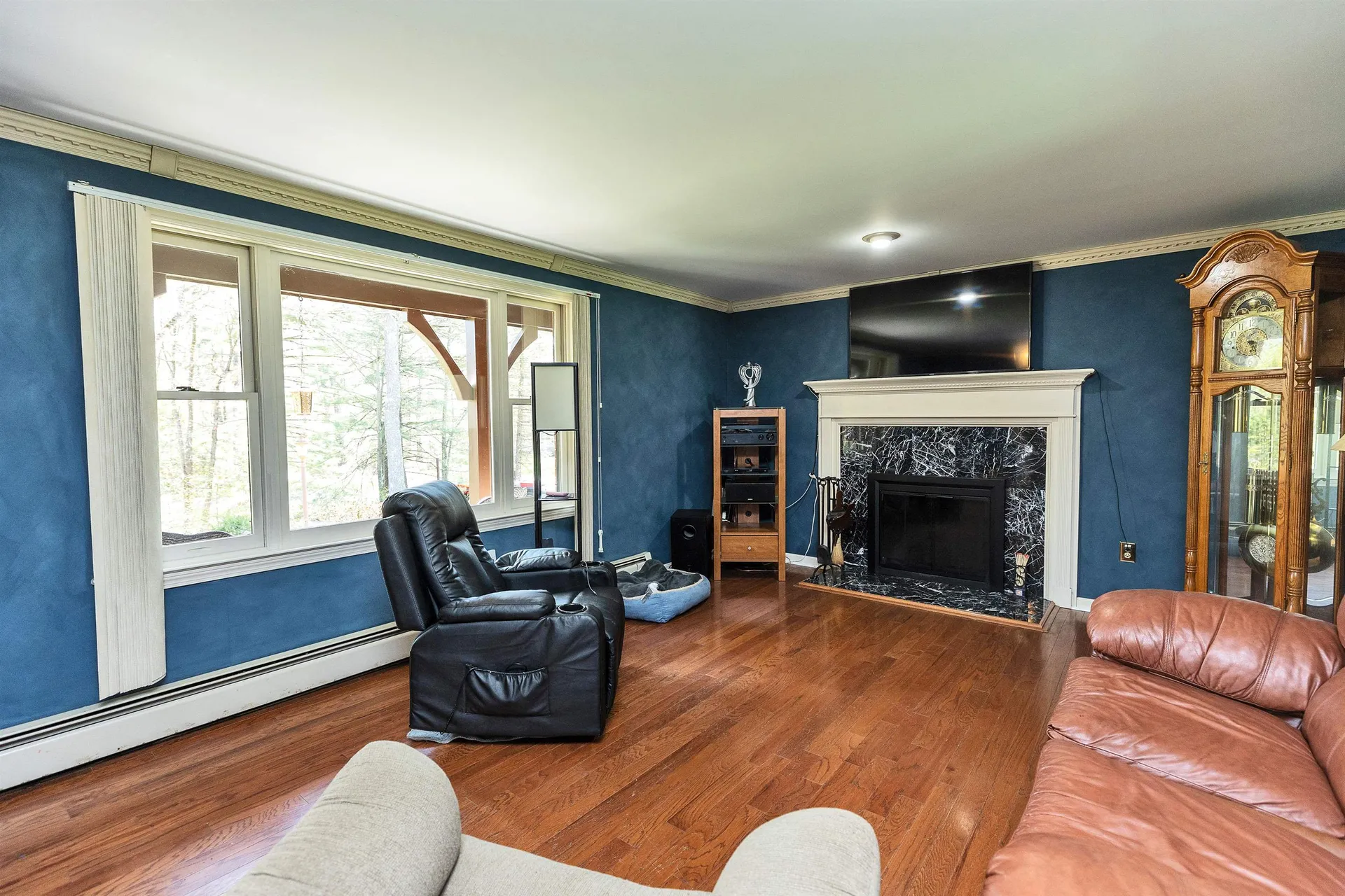 6 Nancy Lane Hooksett NH 03106