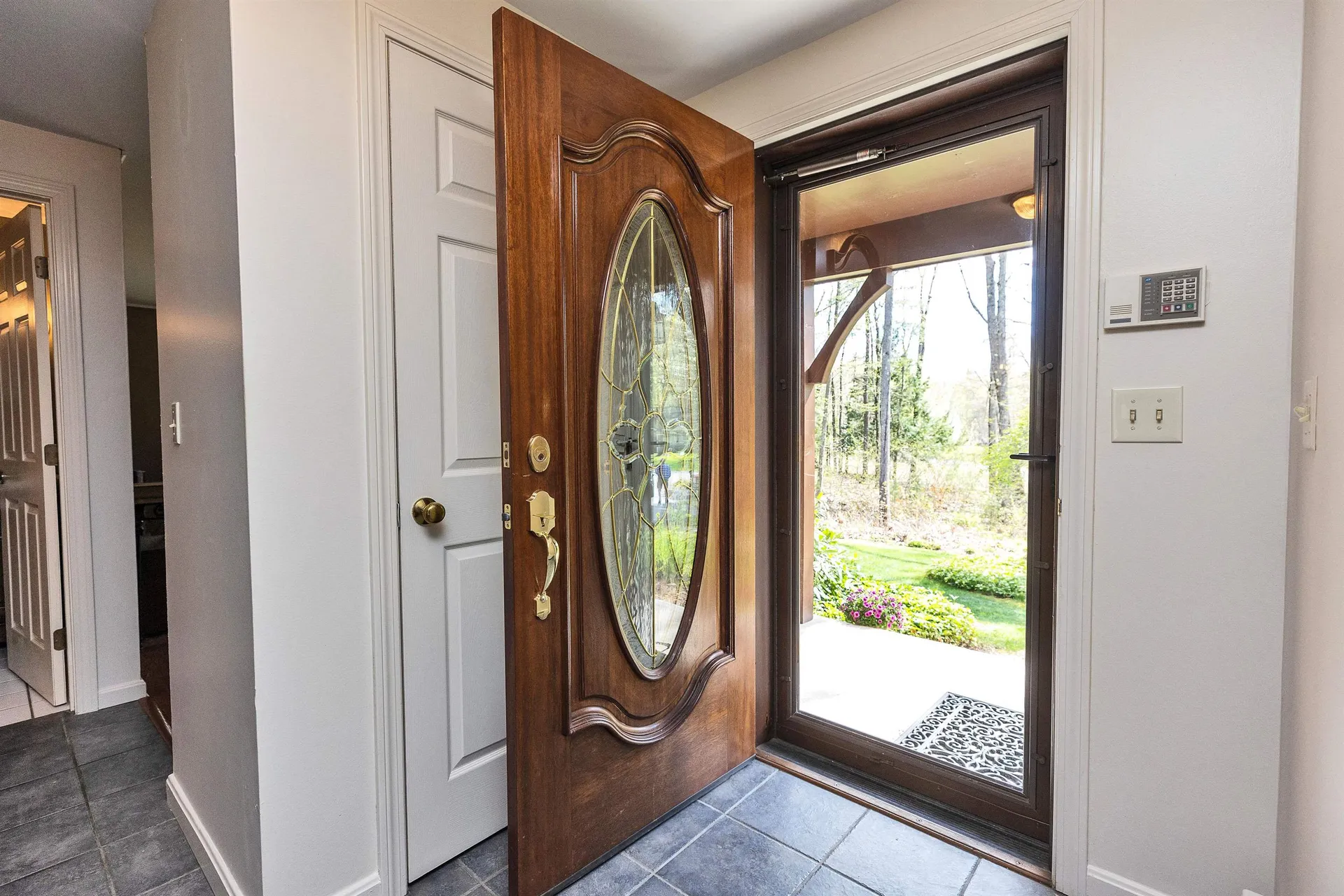 6 Nancy Lane Hooksett NH 03106