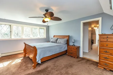 6 Nancy Lane Hooksett NH 03106