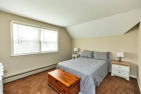 6 Nancy Lane Hooksett NH 03106