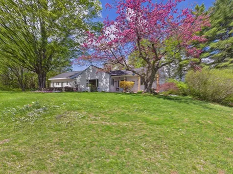 118 Hurricane Road Keene NH 03431