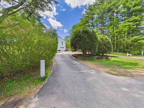118 Hurricane Road Keene NH 03431