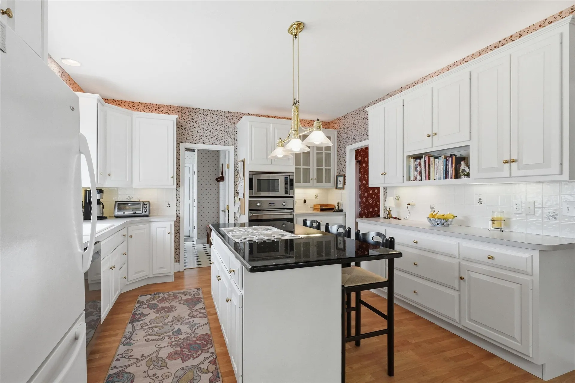 17 Village Drive Atkinson NH 03811-2111