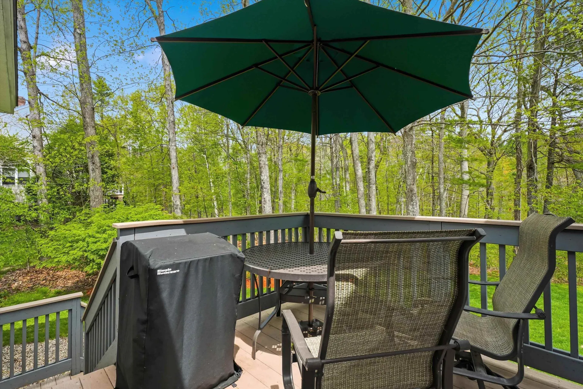 17 Village Drive Atkinson NH 03811-2111