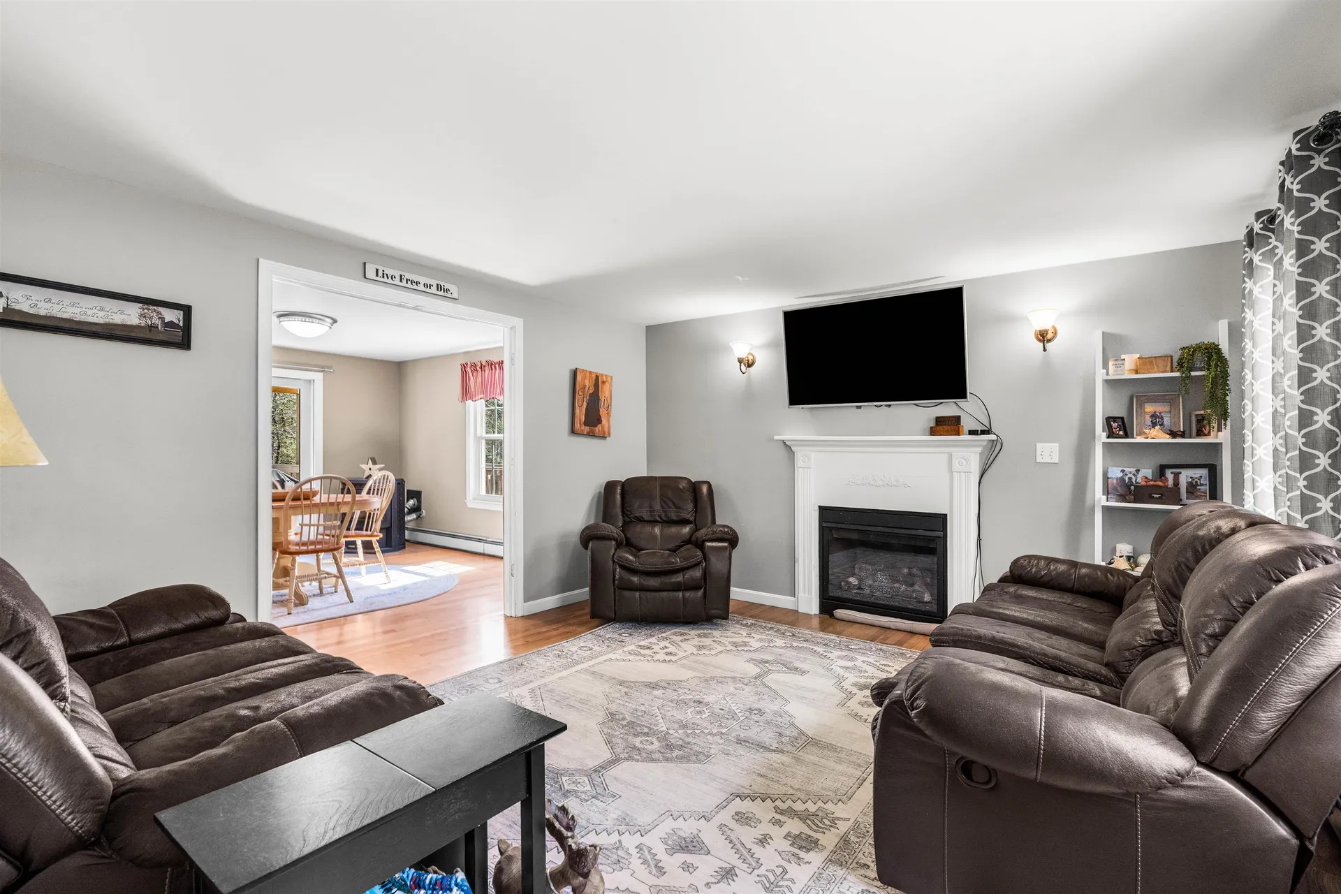 75 Mcdaniel Shore Drive Barrington NH 03825