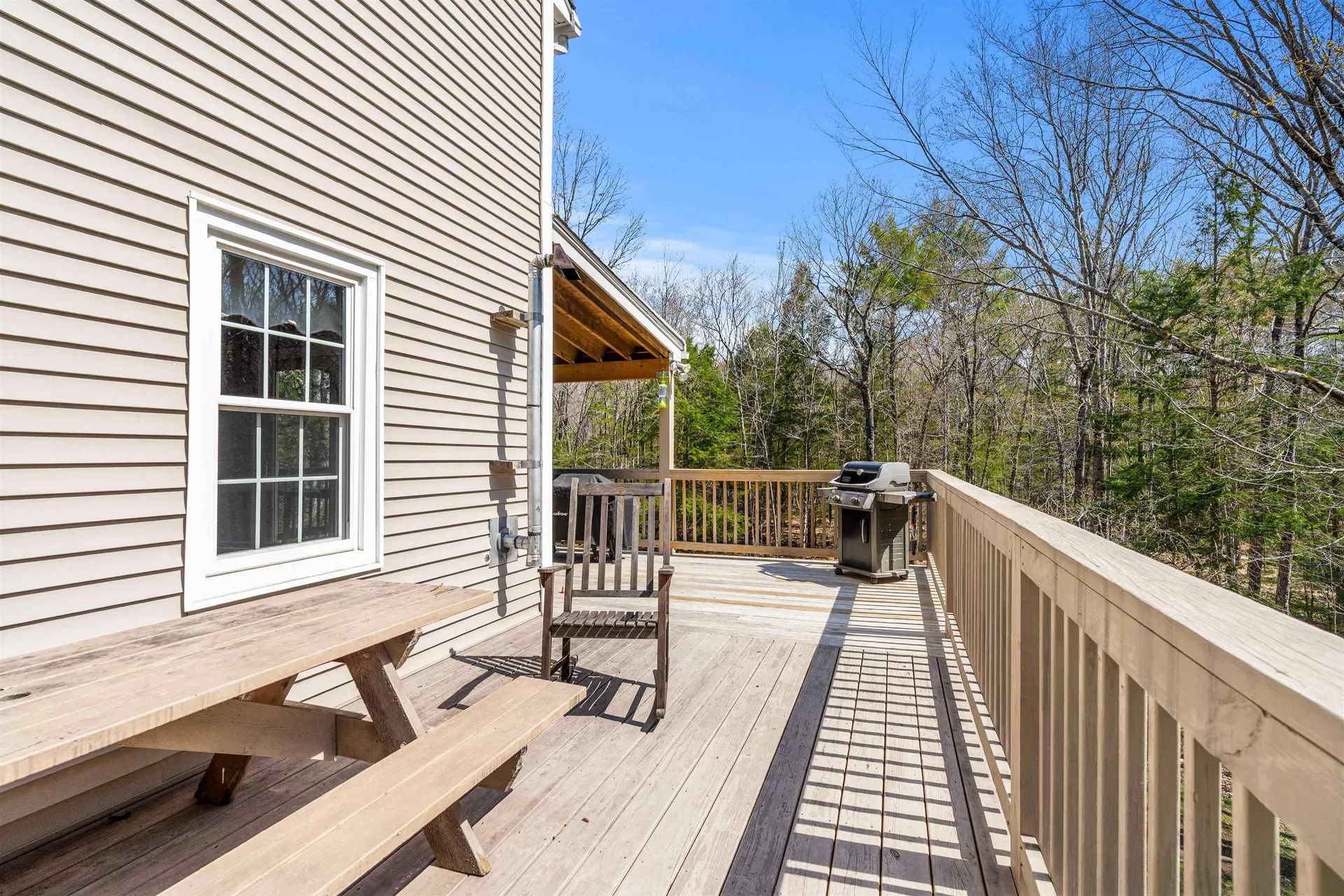 75 Mcdaniel Shore Drive Barrington NH 03825