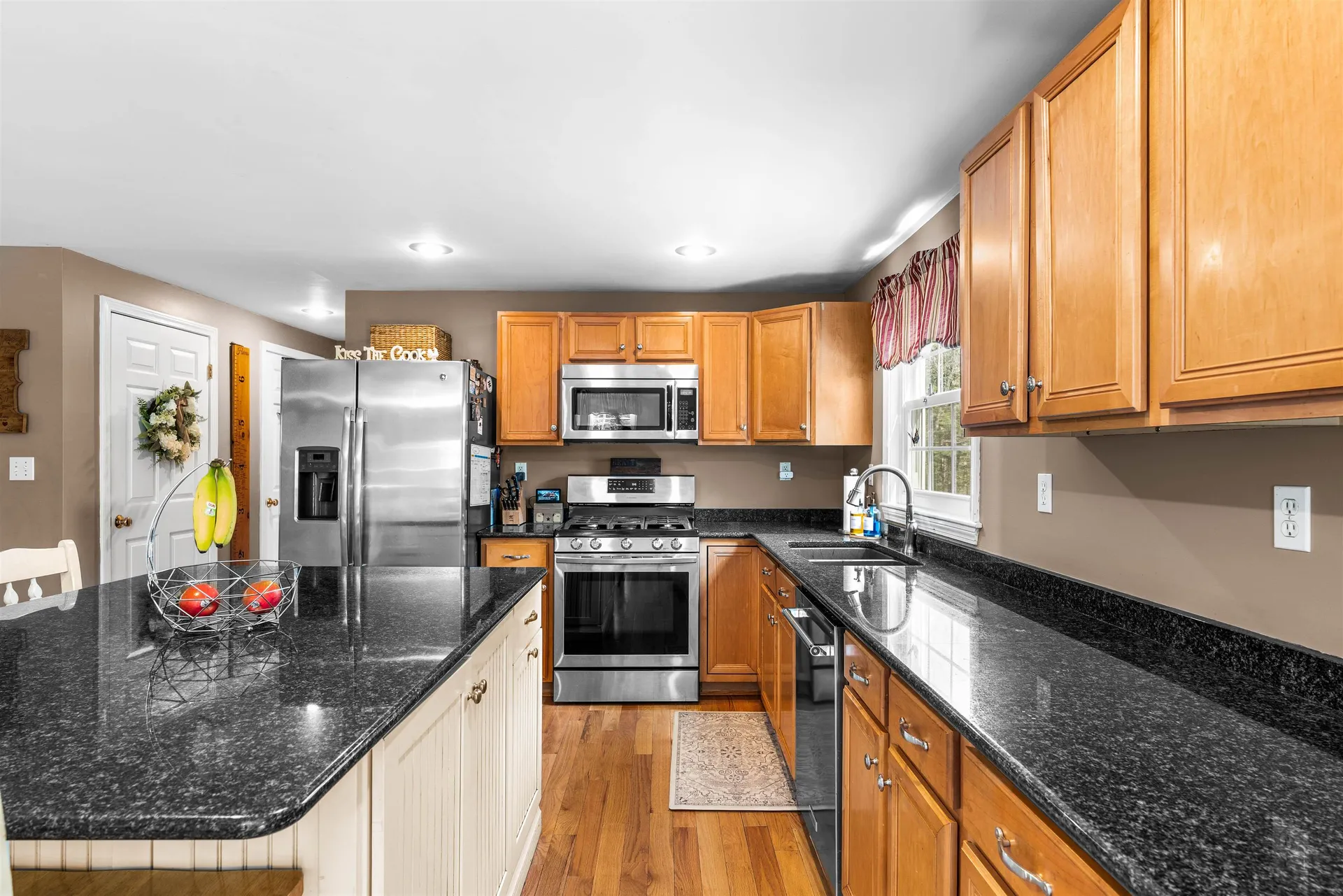 75 Mcdaniel Shore Drive Barrington NH 03825