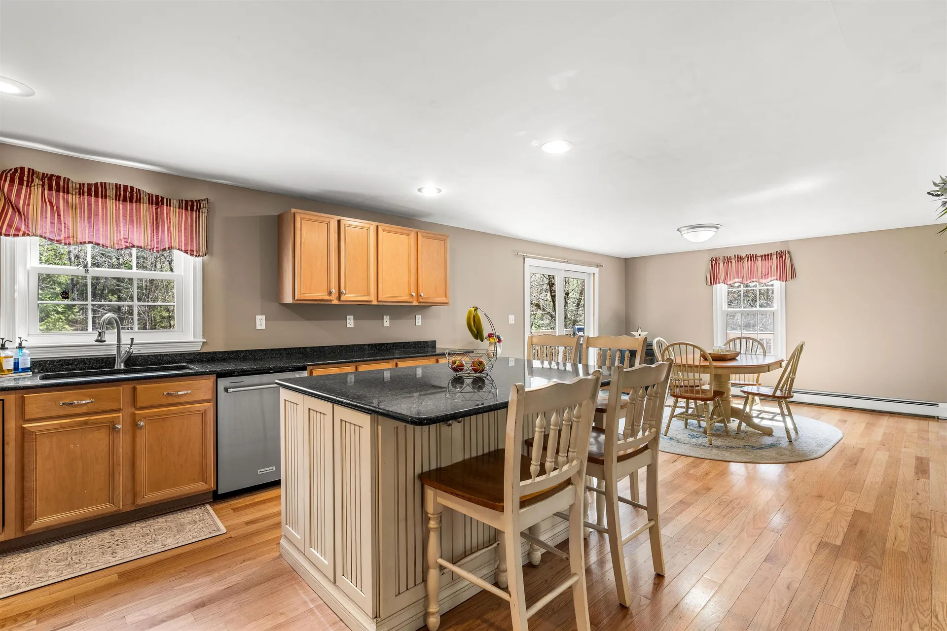 75 Mcdaniel Shore Drive Barrington NH 03825