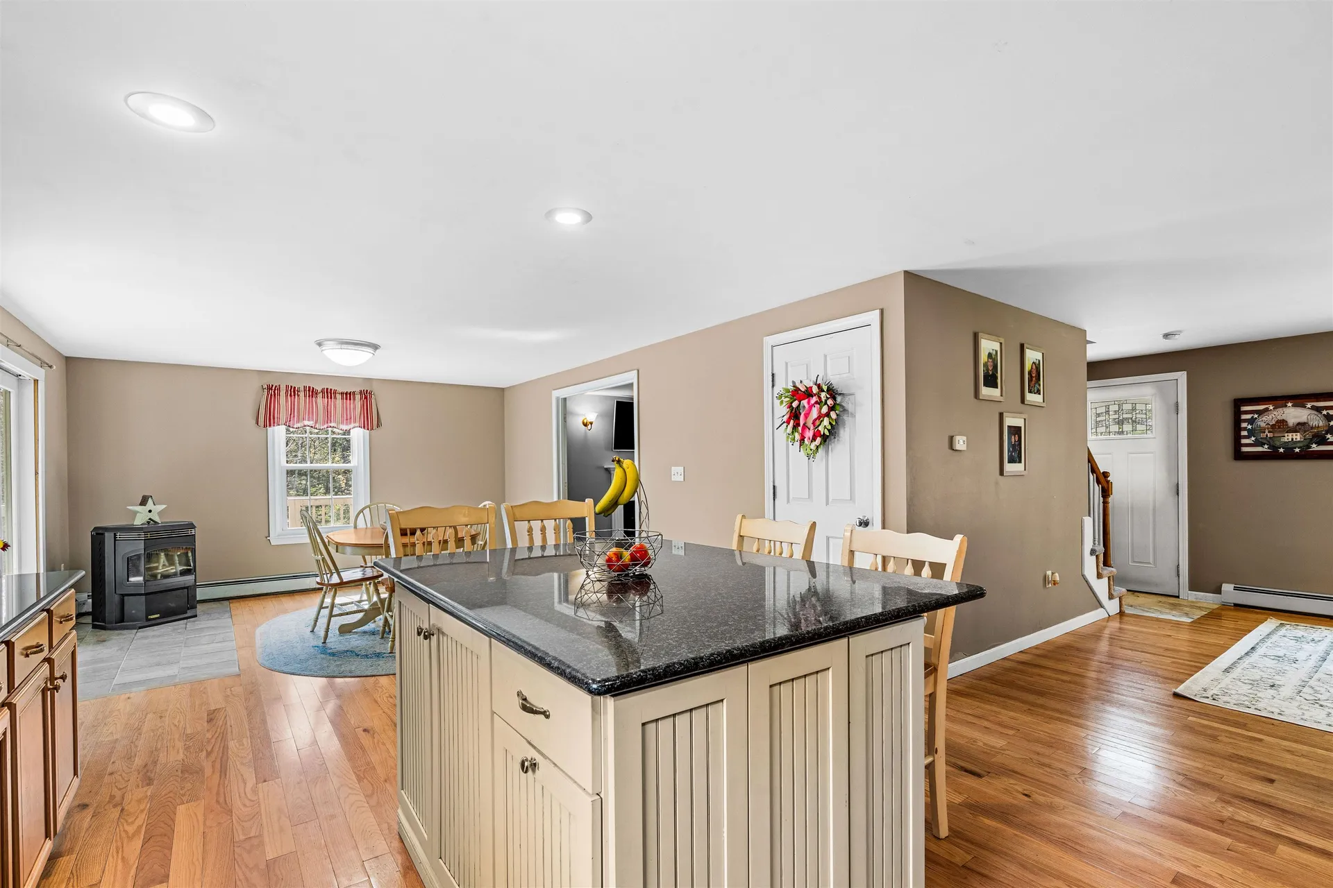 75 Mcdaniel Shore Drive Barrington NH 03825