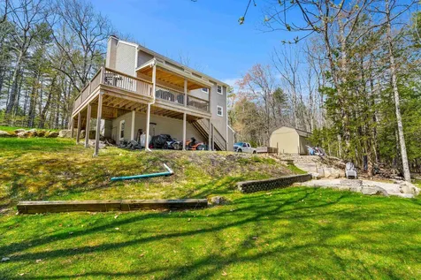 75 Mcdaniel Shore Drive Barrington NH 03825