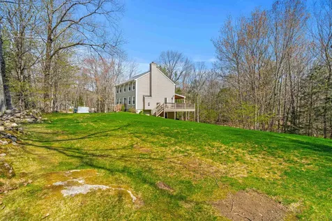 75 Mcdaniel Shore Drive Barrington NH 03825