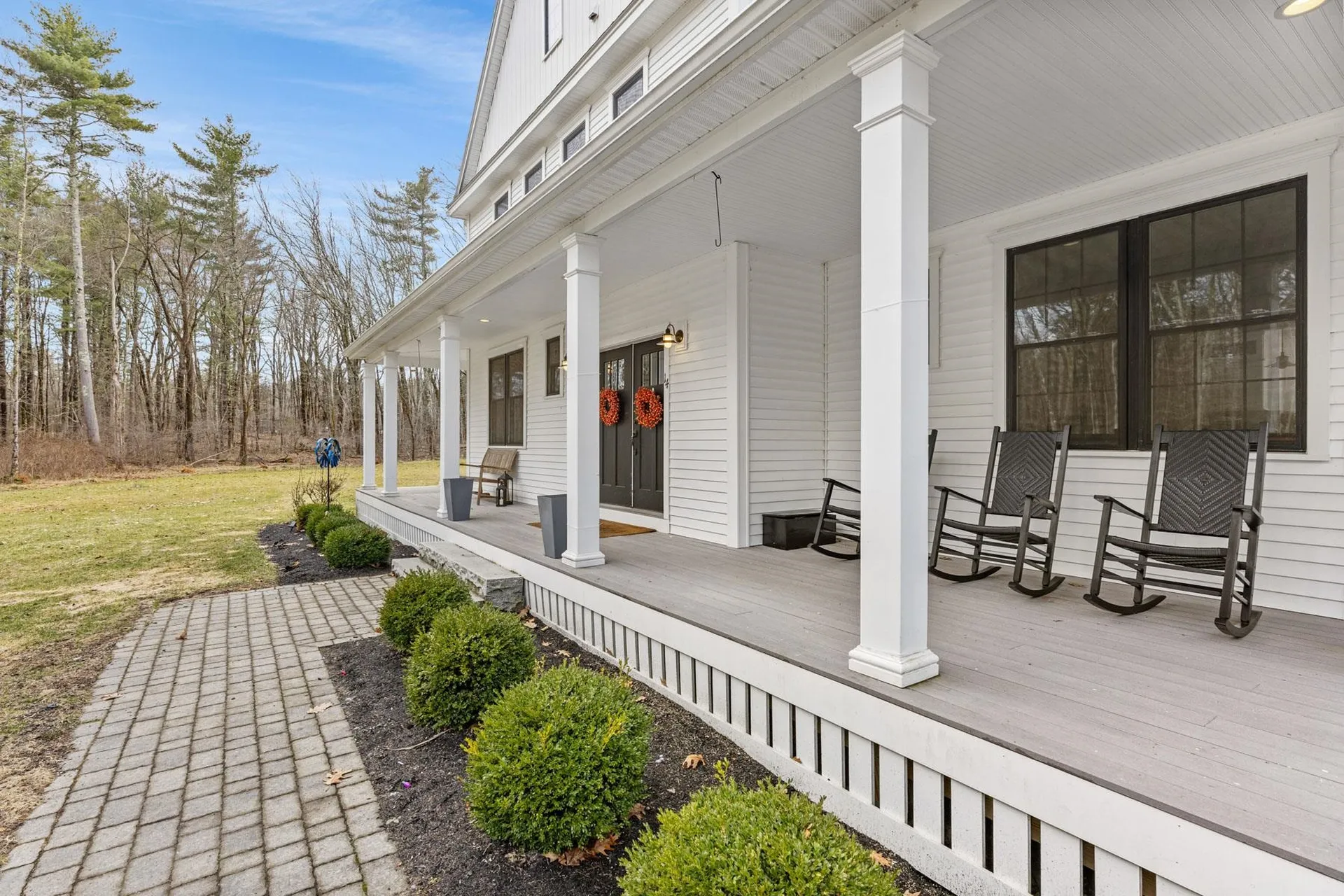 14 Wiggin Way Stratham NH 03885