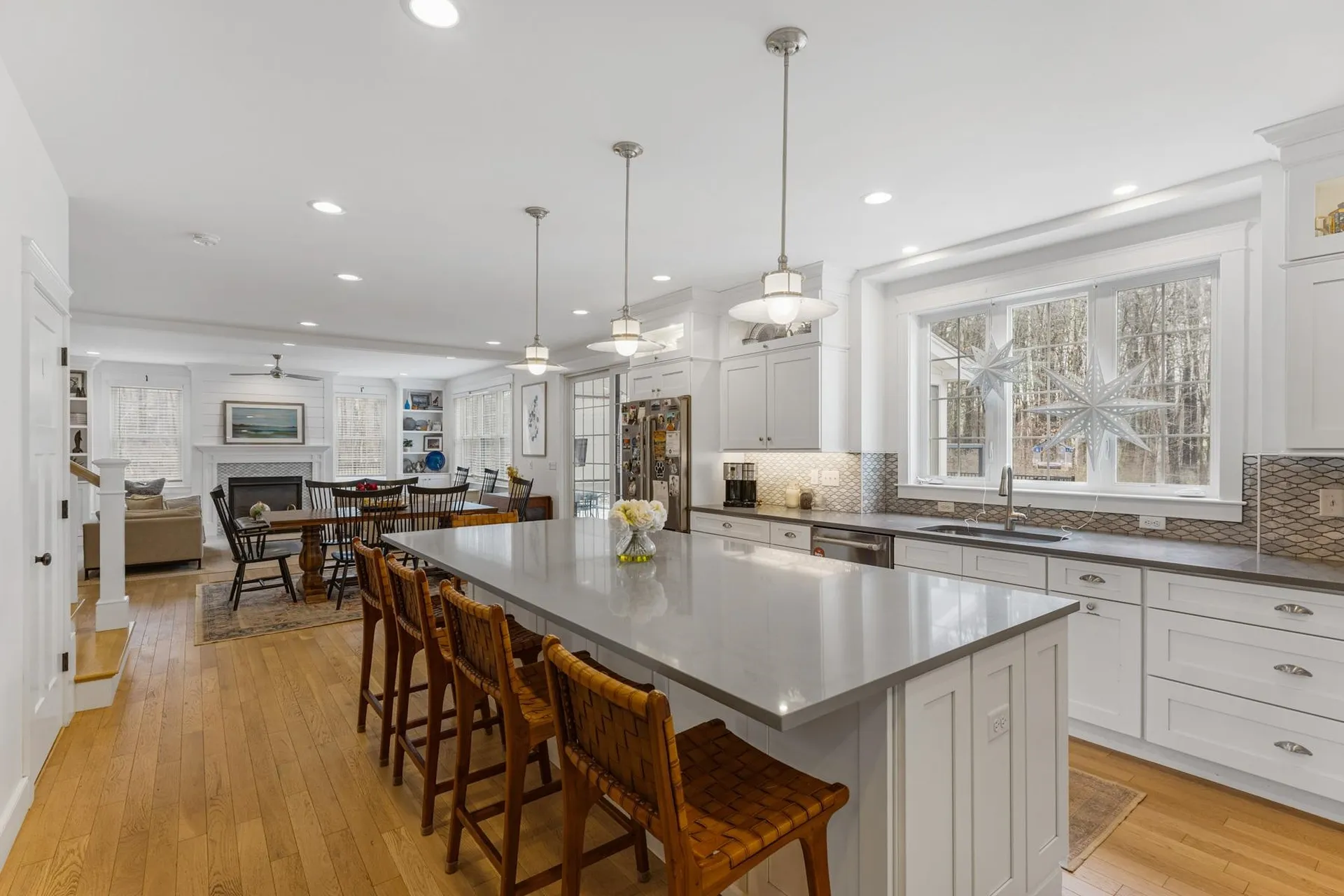 14 Wiggin Way Stratham NH 03885