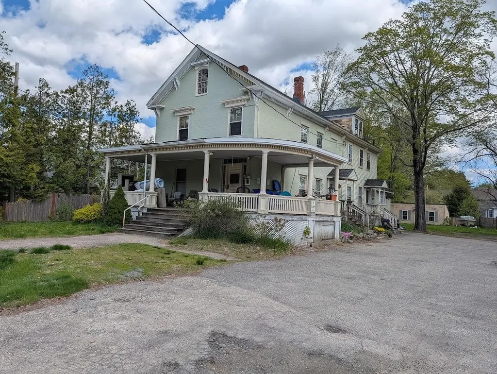 22 Pine Street Exeter NH 03833
