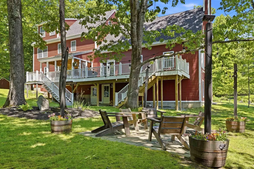 29 Overlook Drive Newfields NH 03856