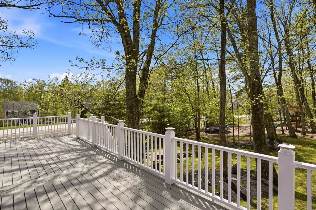 29 Overlook Drive Newfields NH 03856
