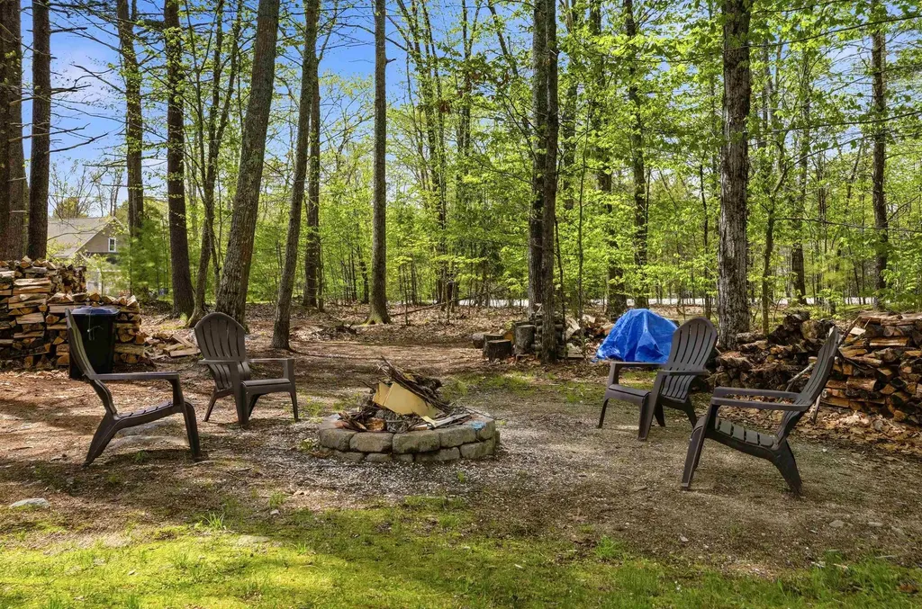 29 Overlook Drive Newfields NH 03856
