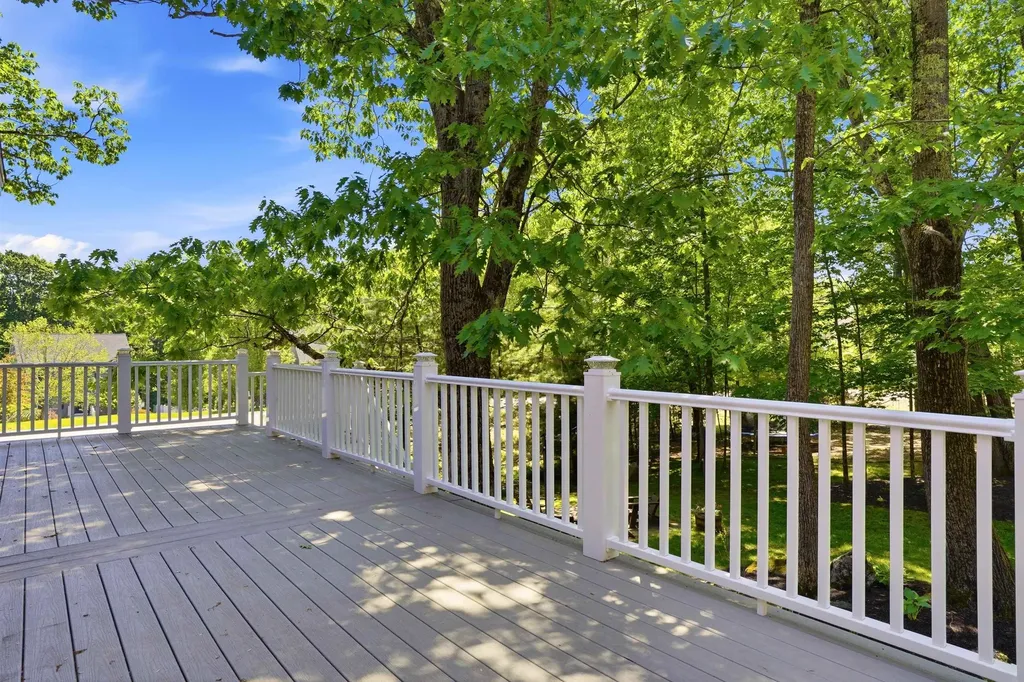 29 Overlook Drive Newfields NH 03856