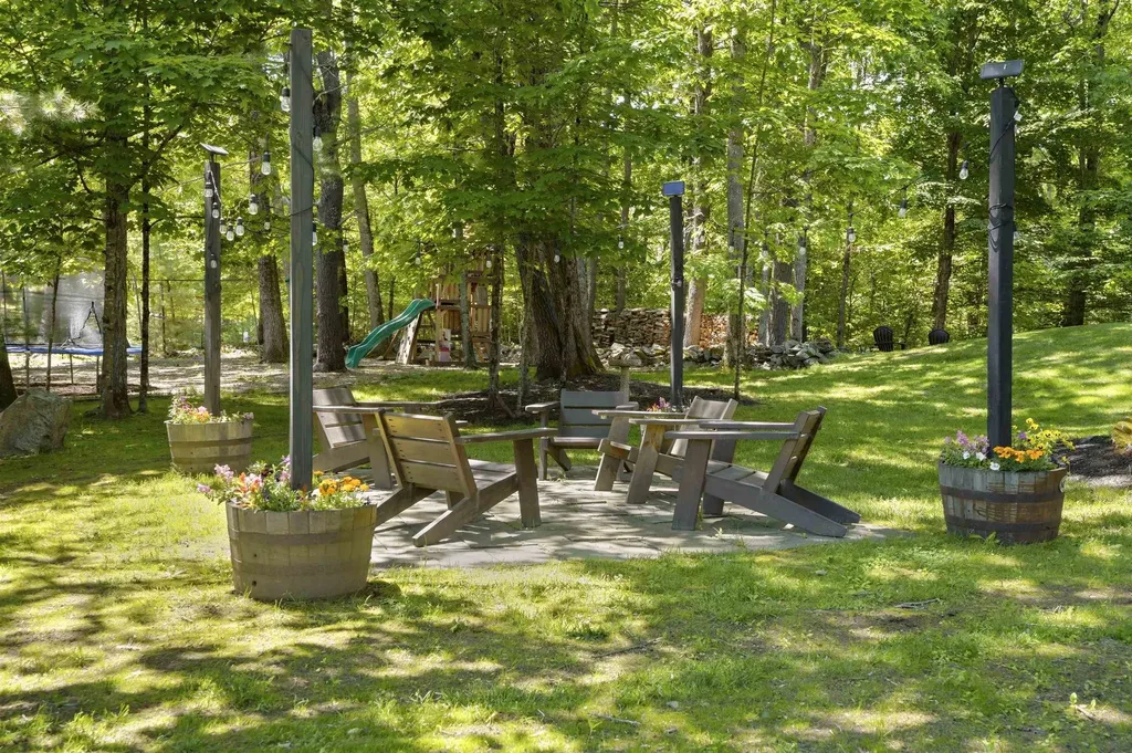29 Overlook Drive Newfields NH 03856