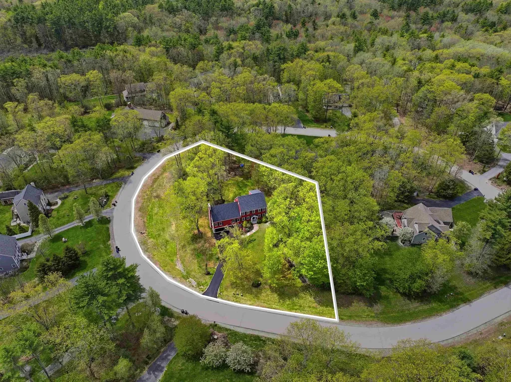 29 Overlook Drive Newfields NH 03856