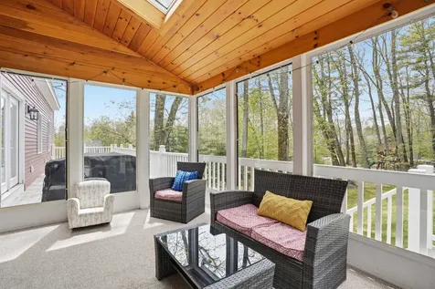 29 Overlook Drive Newfields NH 03856