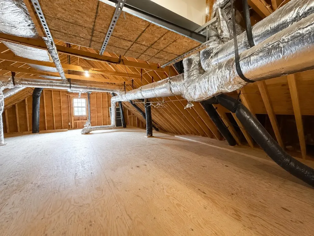 440 Howard Street Lunenburg MA 01462