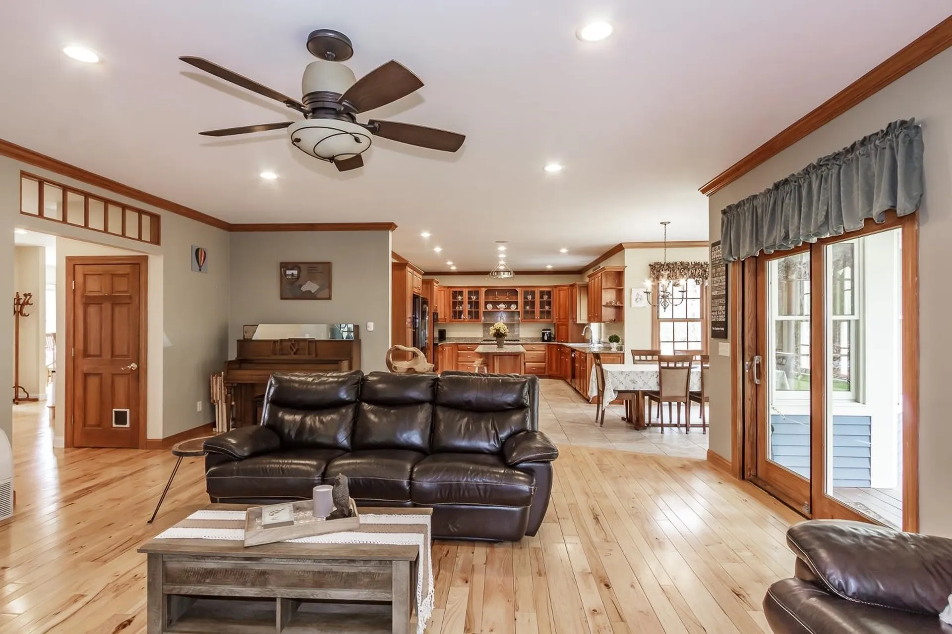 440 Howard Street Lunenburg MA 01462