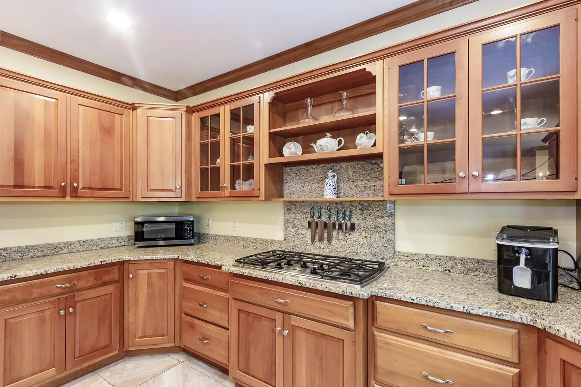 440 Howard Street Lunenburg MA 01462