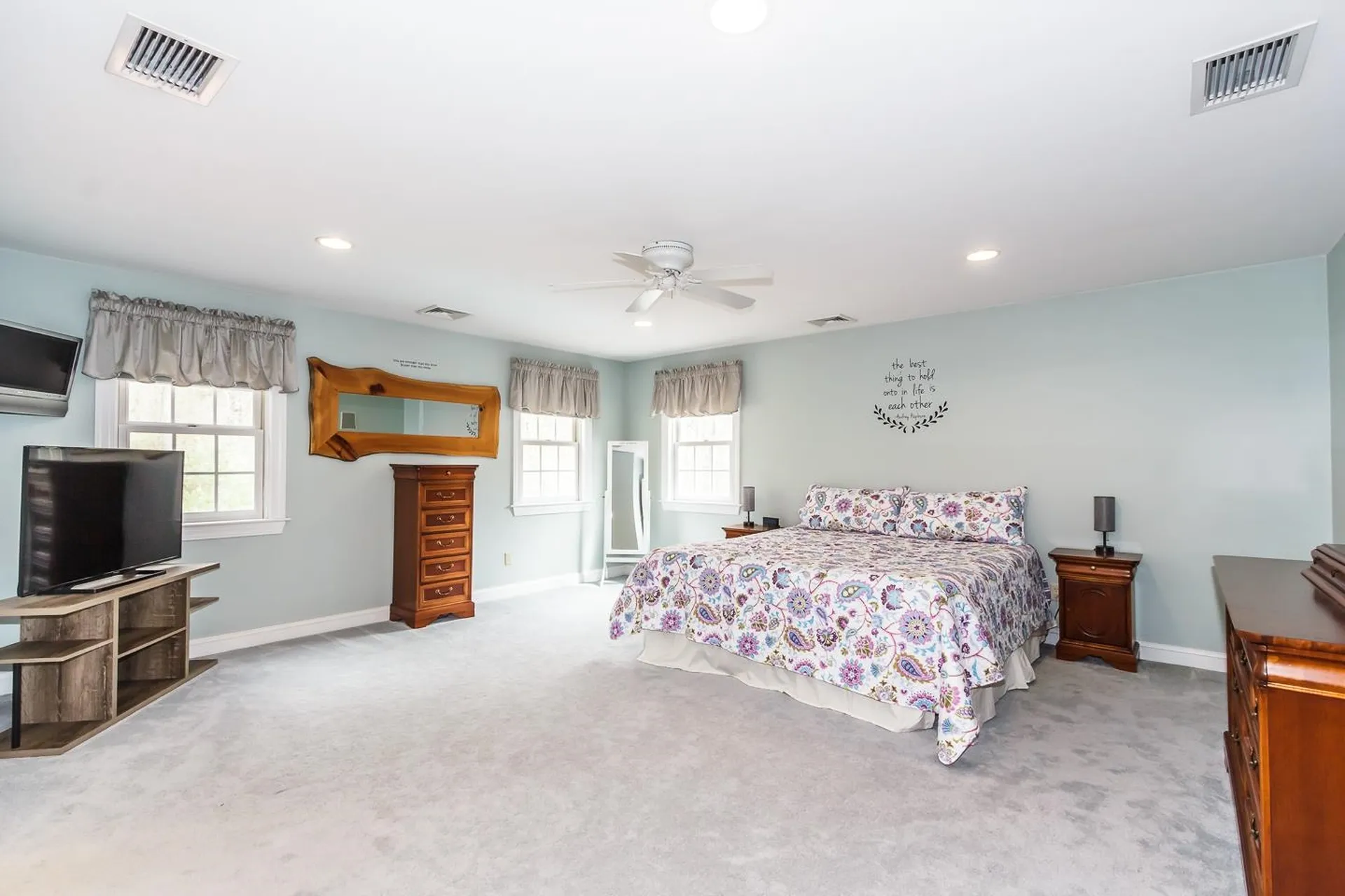 440 Howard Street Lunenburg MA 01462