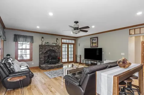 440 Howard Street Lunenburg MA 01462