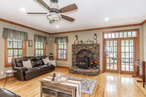 440 Howard Street Lunenburg MA 01462