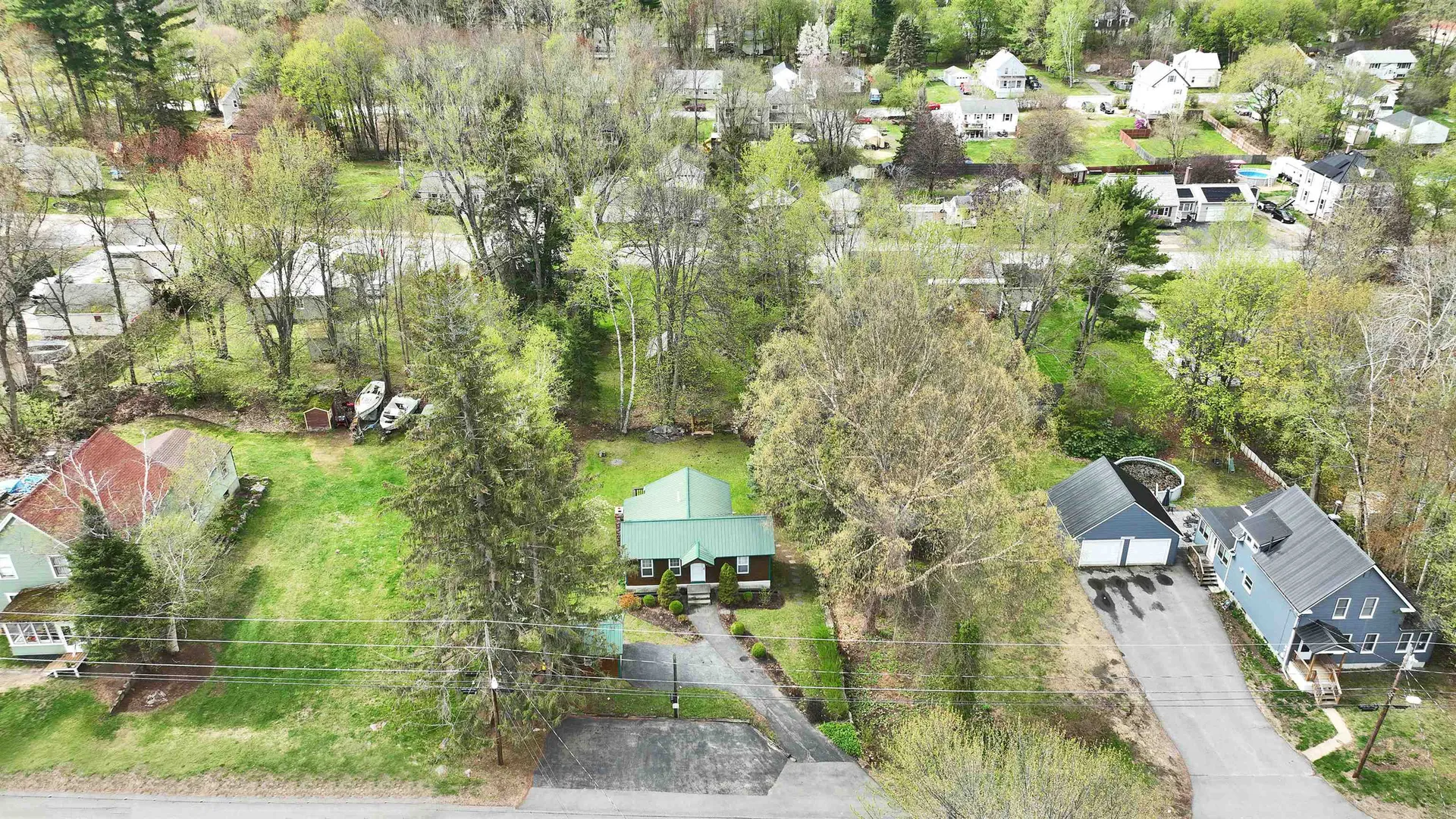 83 Lafayette Street Laconia NH 03246