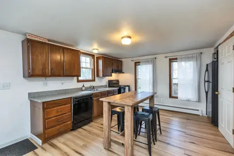 83 Lafayette Street Laconia NH 03246