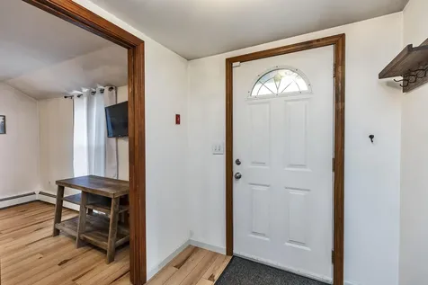 83 Lafayette Street Laconia NH 03246