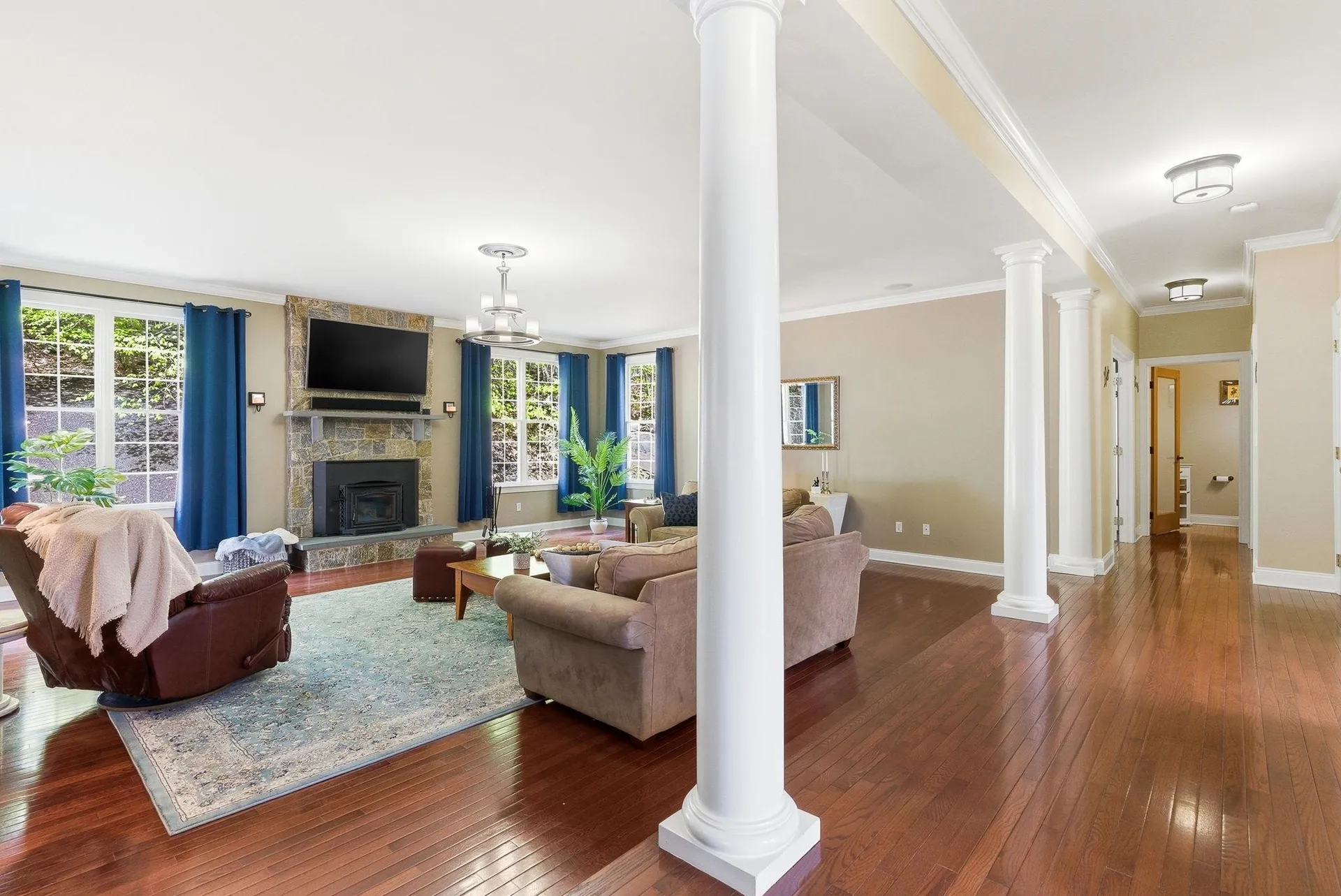 25 Ellison Drive Bedford NH 03110