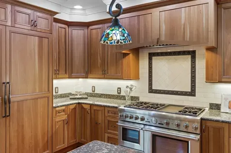 25 Ellison Drive Bedford NH 03110