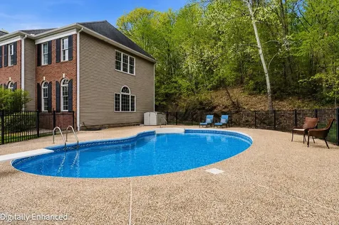 25 Ellison Drive Bedford NH 03110