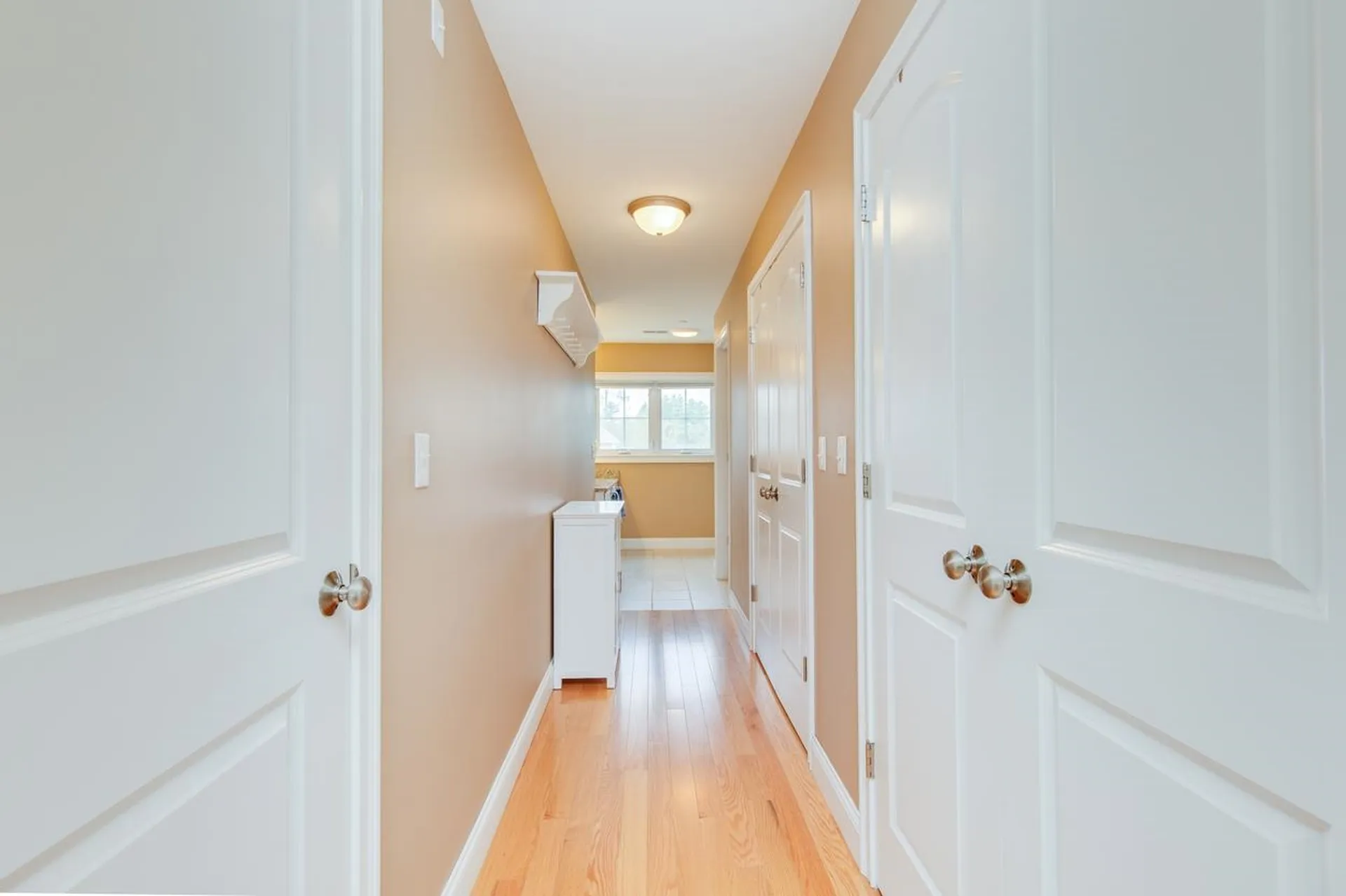 89 Woodview Way Manchester NH 03102