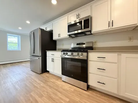 9 Blake Road Epping NH 03042