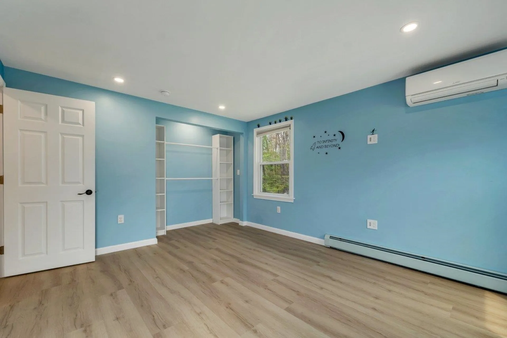 13 Doris Street Derry NH 03038