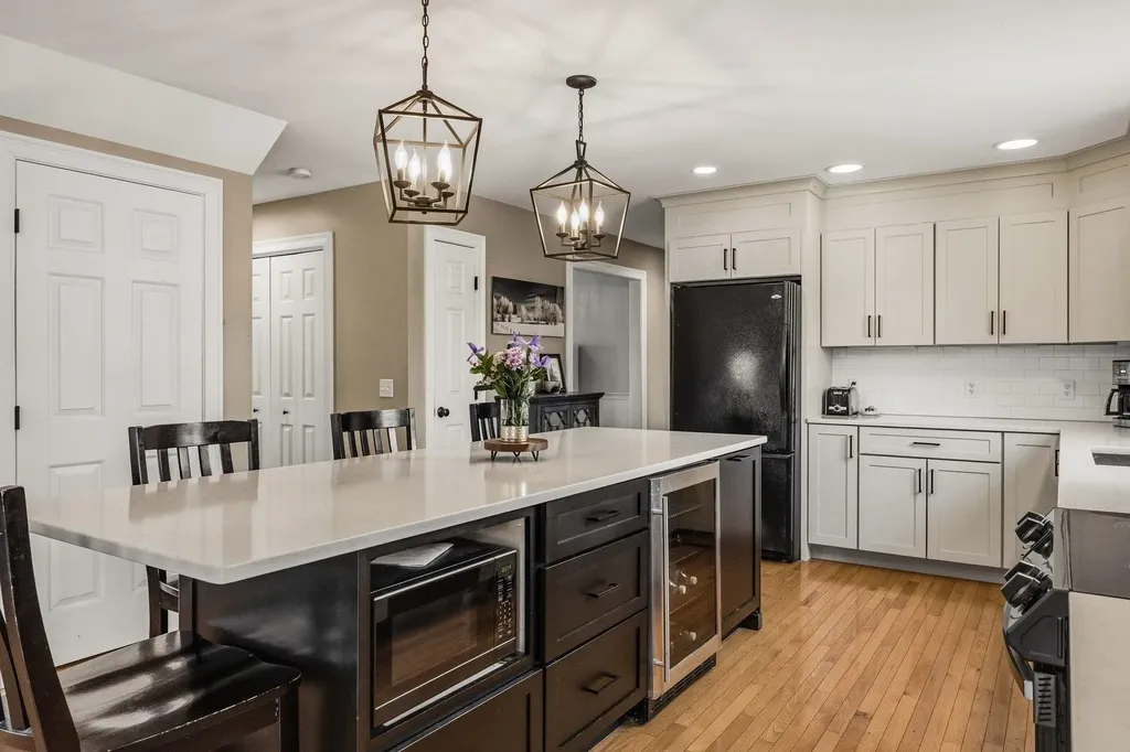 8 Mason Drive Stratham NH 03885