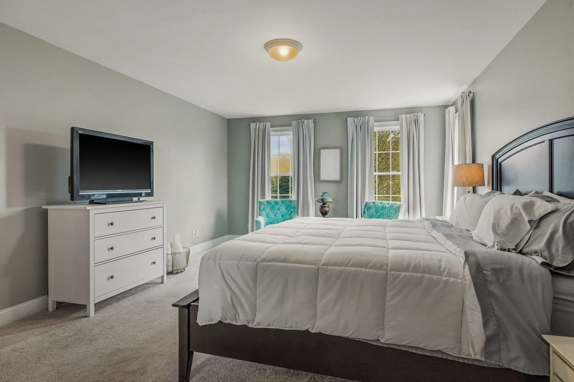 8 Mason Drive Stratham NH 03885