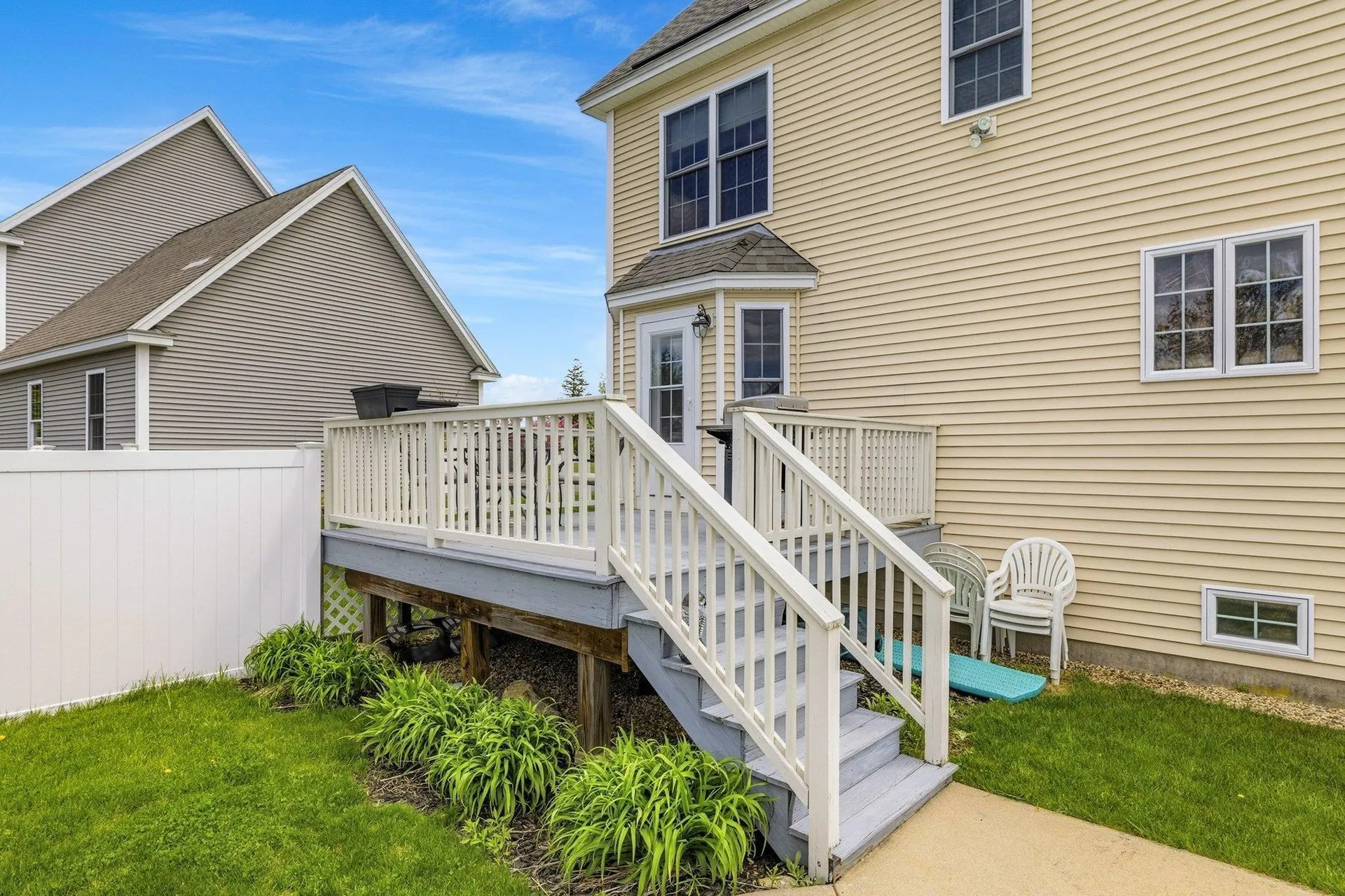 8 Mason Drive Stratham NH 03885