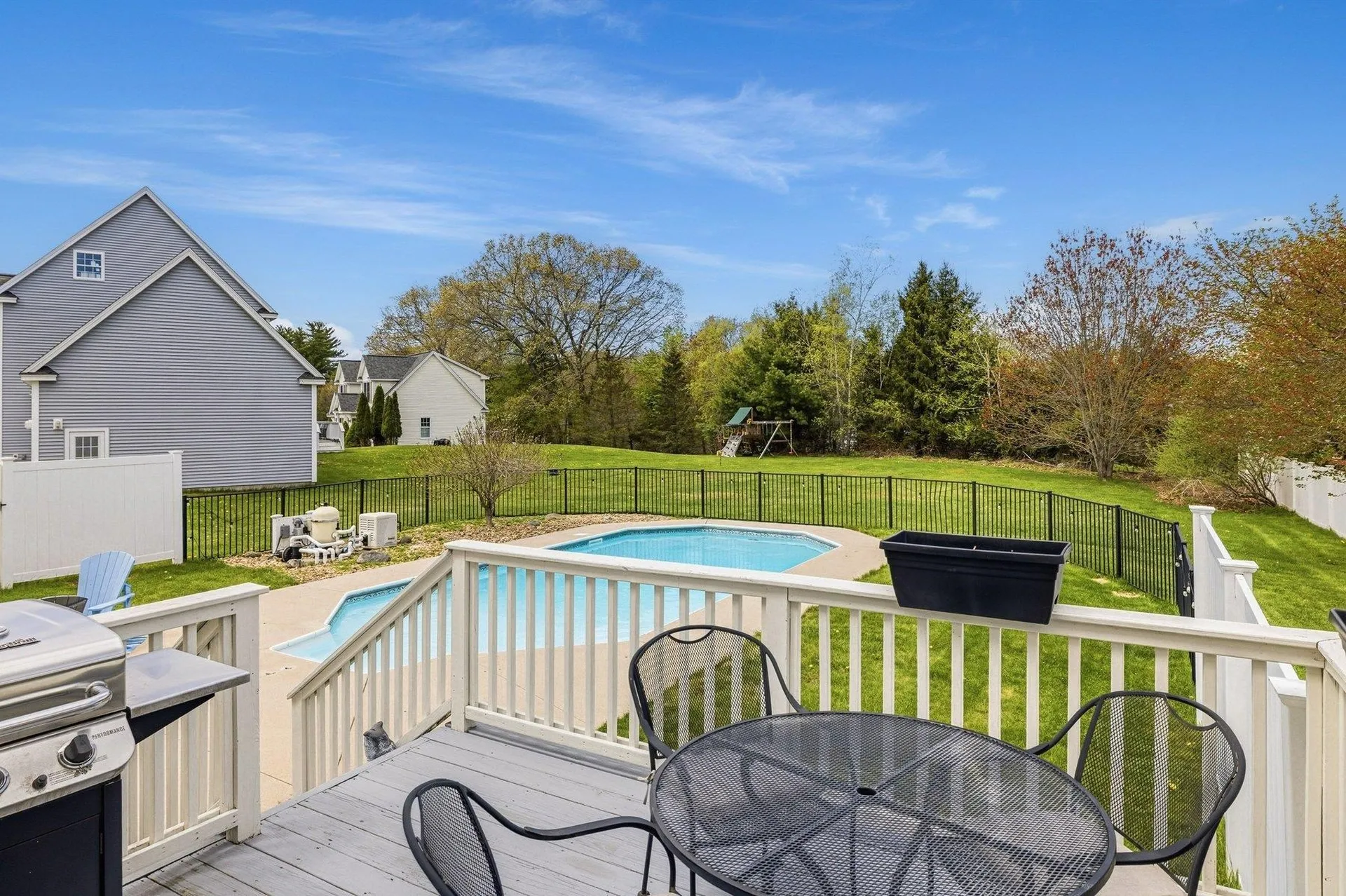8 Mason Drive Stratham NH 03885